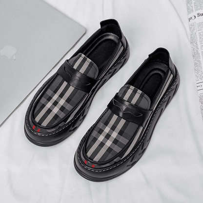 Soft sole versatile casual men's shoes