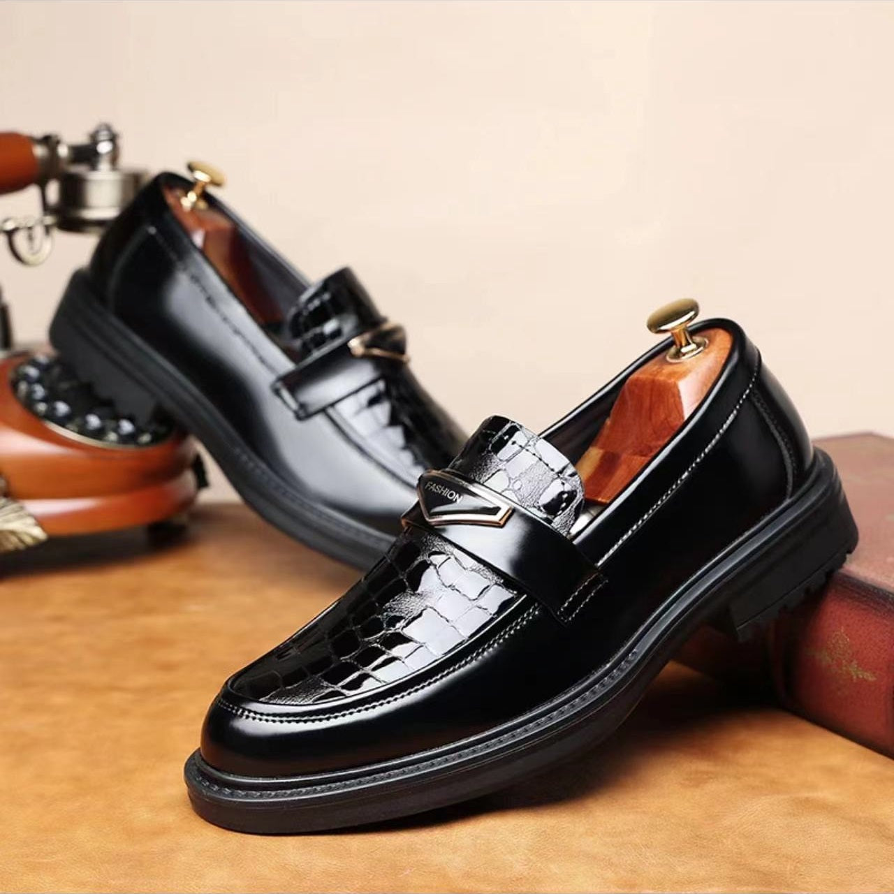 Italian genuine leather versatile casual shoes