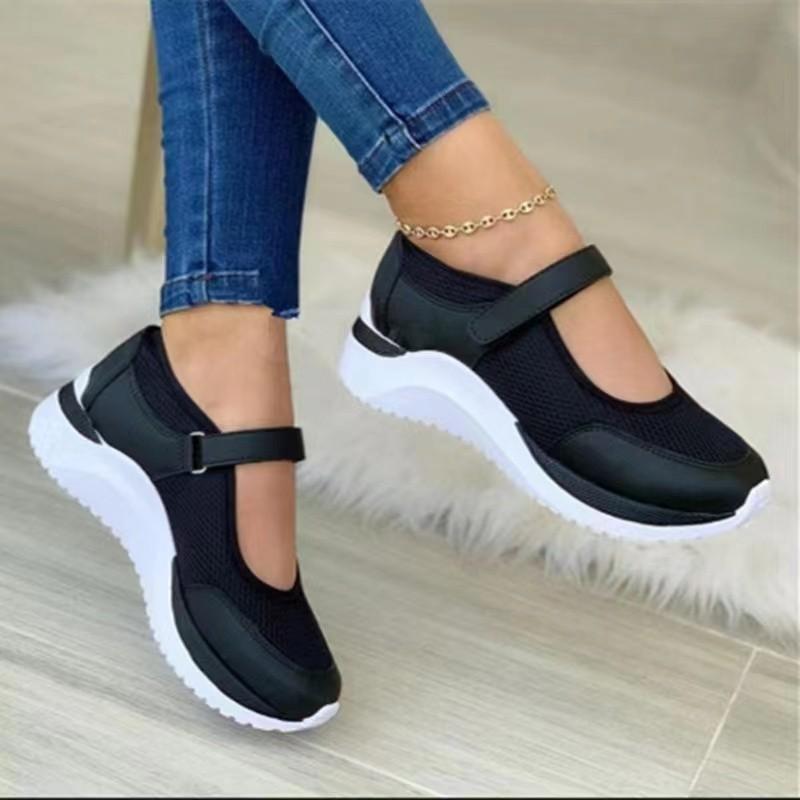 Thick-soled fly-knit breathable Velcro casual shoes