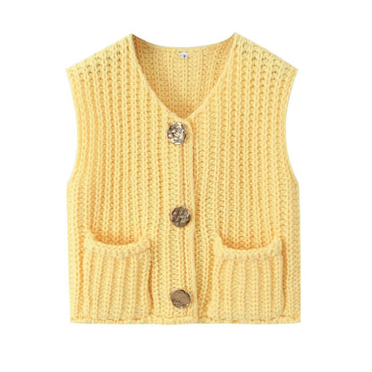 FW24 Chic Knit Vest Top