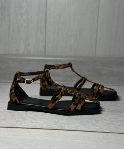 Chic Leopard Print Strappy Square Toe Sandals