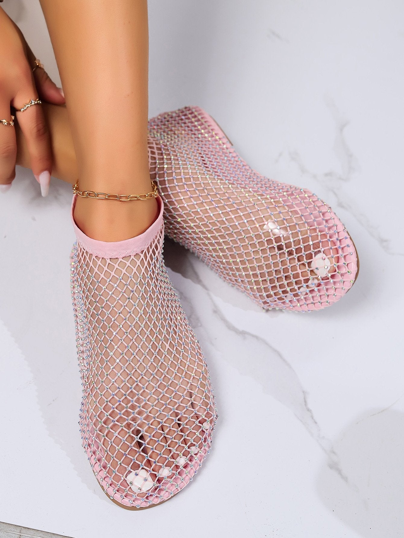 Mesh flat shoes