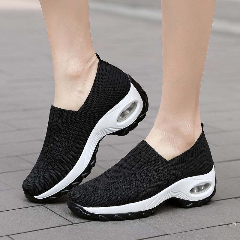 Summer breathable casual sneakers